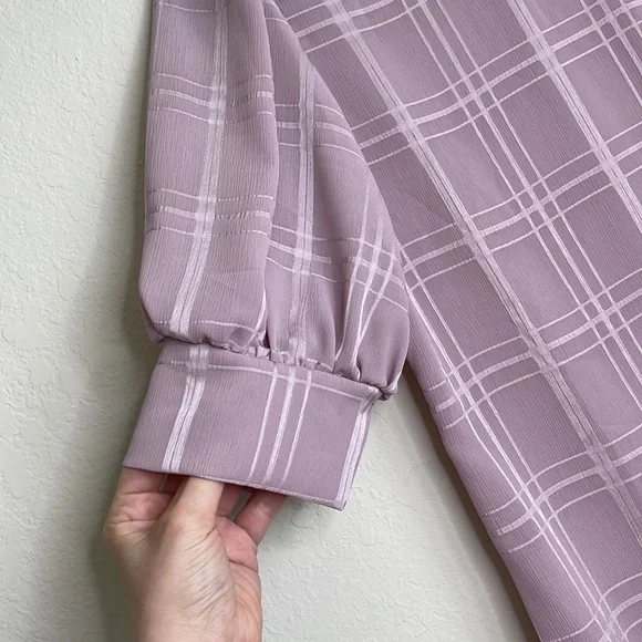 SheIn elegant blouse. Size: S - Picture 5 of 8